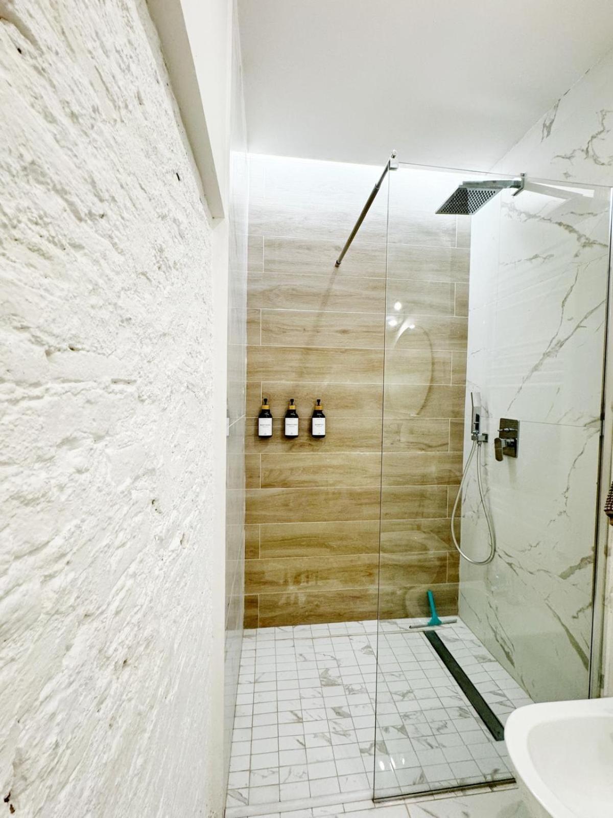 Boutique Room - Centro Storico 20 Min Da Firenze エンポリ エクステリア 写真