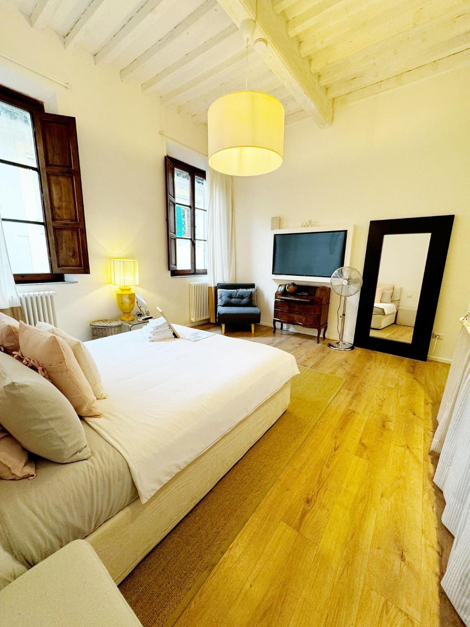 Boutique Room - Centro Storico 20 Min Da Firenze エンポリ エクステリア 写真